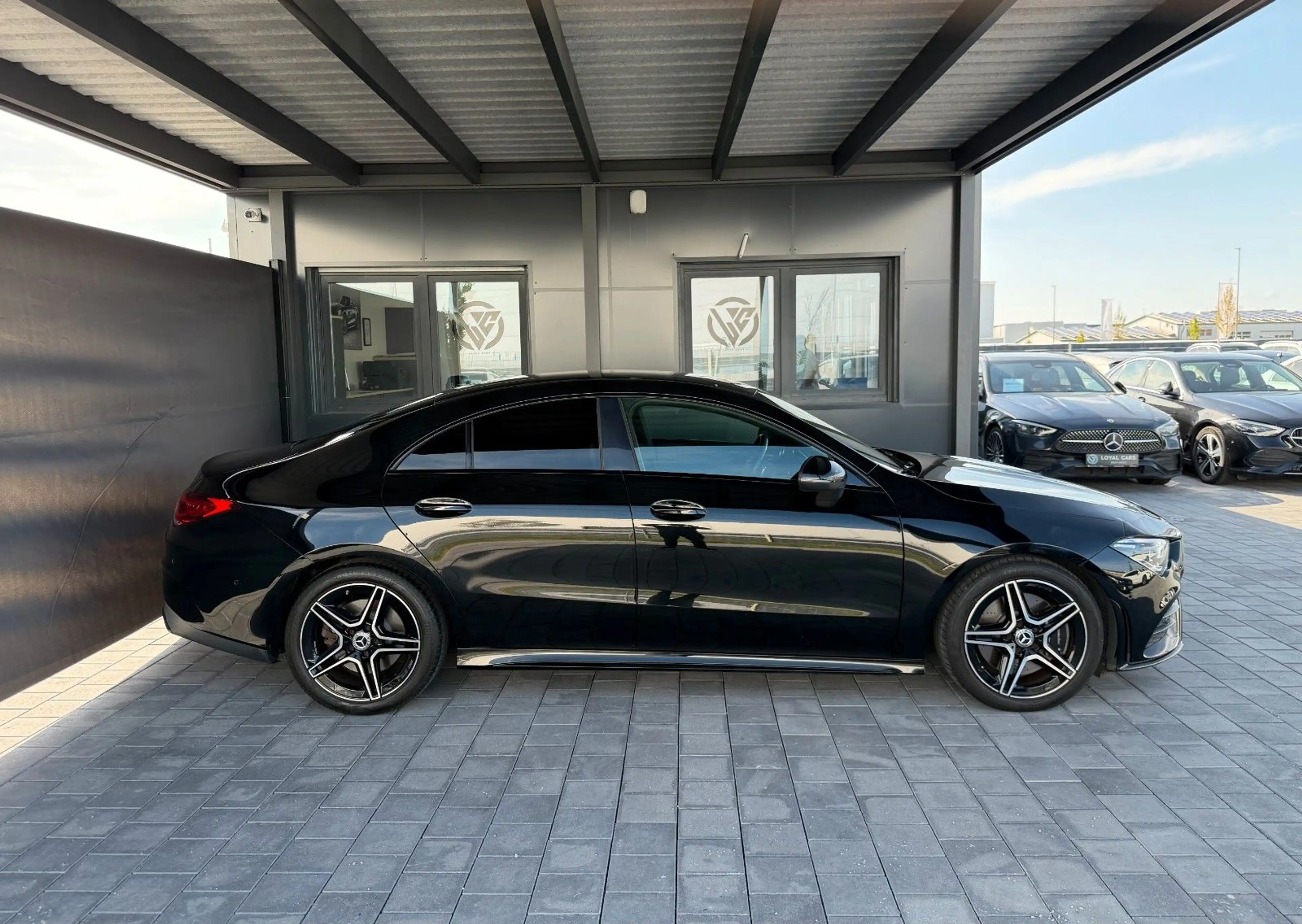 Mercedes-Benz CLA 220 Coupe*AMG*NIGHT*AMBIENTE*LED*Wides*PDC — photo 5