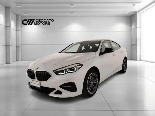 BMW 218 218i Sport 140cv auto