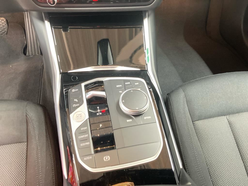 BMW 318 — photo 12