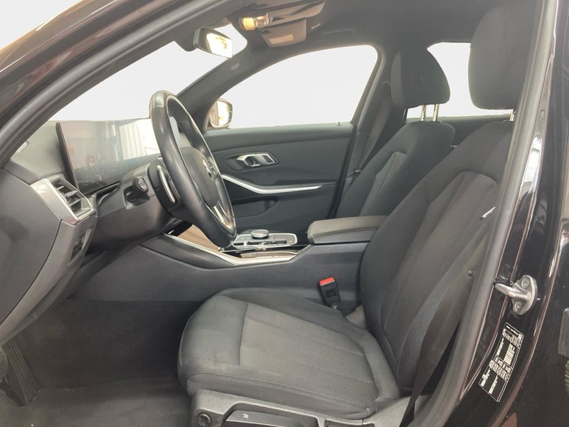BMW 318 — photo 10