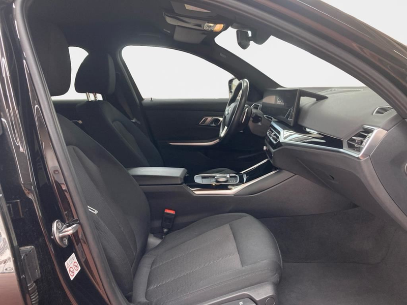 BMW 318 — photo 15