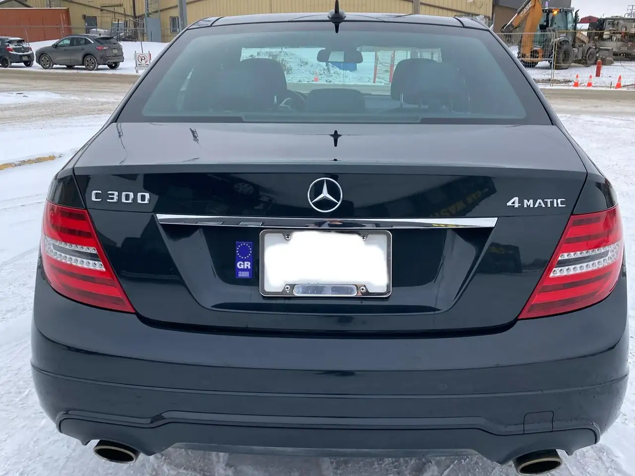 Mercedes-Benz C-Class снимка Mercedes-Benz C-Class