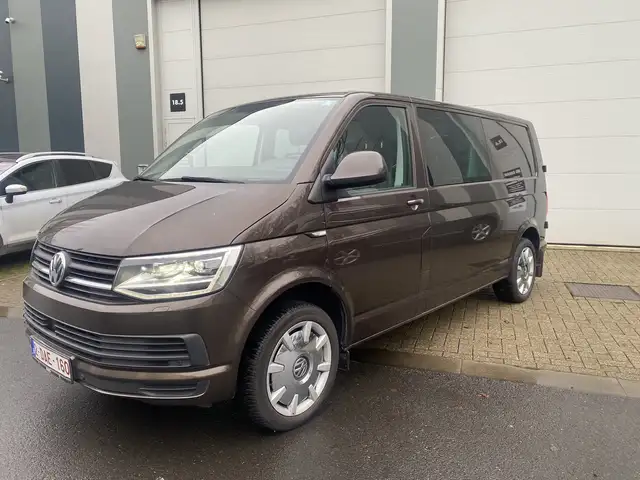 Volkswagen T6 Transporter 204pk | automaat | 5 zitplaatsen | lichte vracht