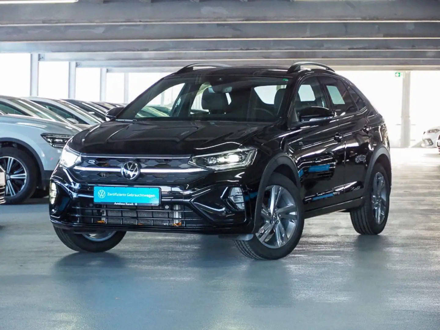 Volkswagen Taigo 1.5 TSI DSG R-Line NAVI, IQ DRIVE, PDC LED Schwarz - 2