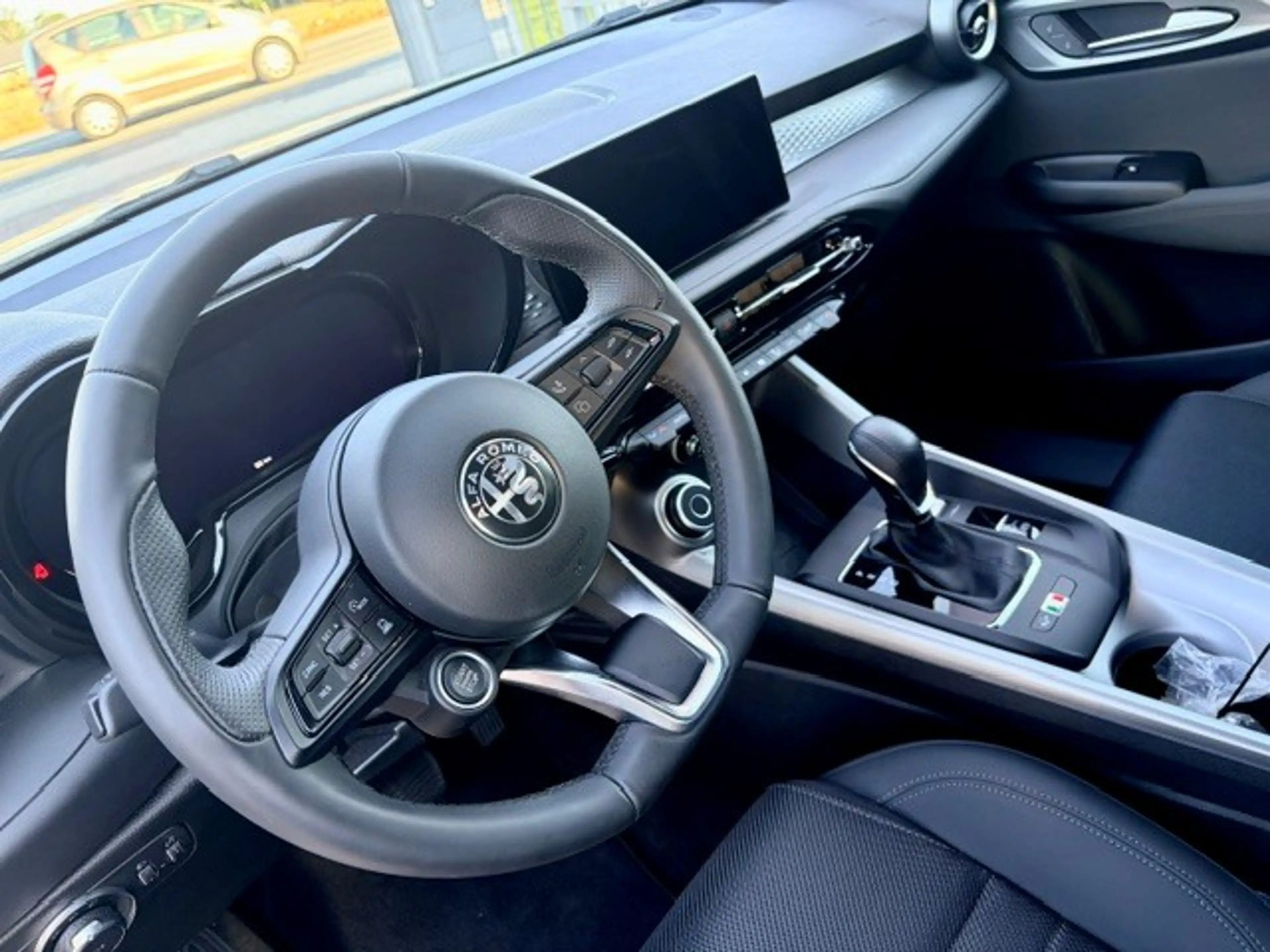 Alfa Romeo Tonale Tonale 1.5 MHEV Sprint — photo 13