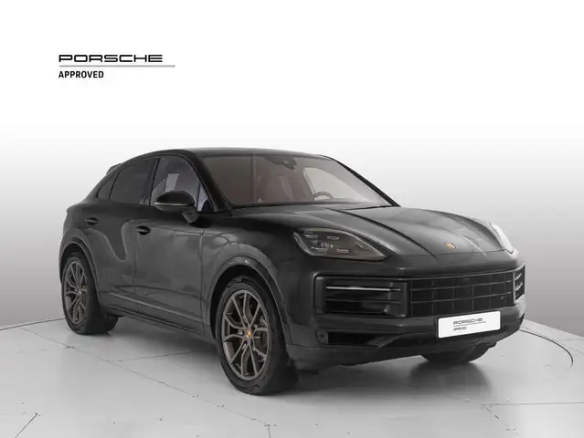 Porsche Cayenne view 7