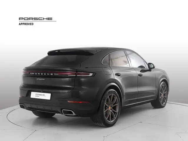 Porsche Cayenne view 5