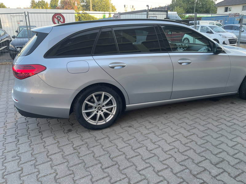 Mercedes-Benz C 220 C 220 d 4Matic — photo 14
