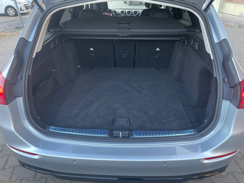 Mercedes-Benz C 220 C 220 d 4Matic — photo 23