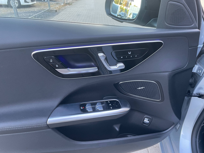 Mercedes-Benz C 220 C 220 d 4Matic — photo 19