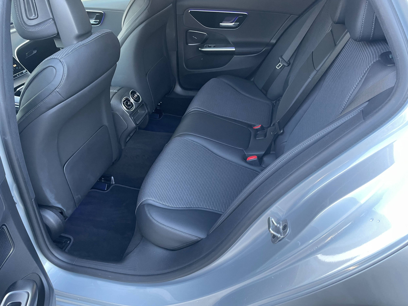 Mercedes-Benz C 220 C 220 d 4Matic — photo 22