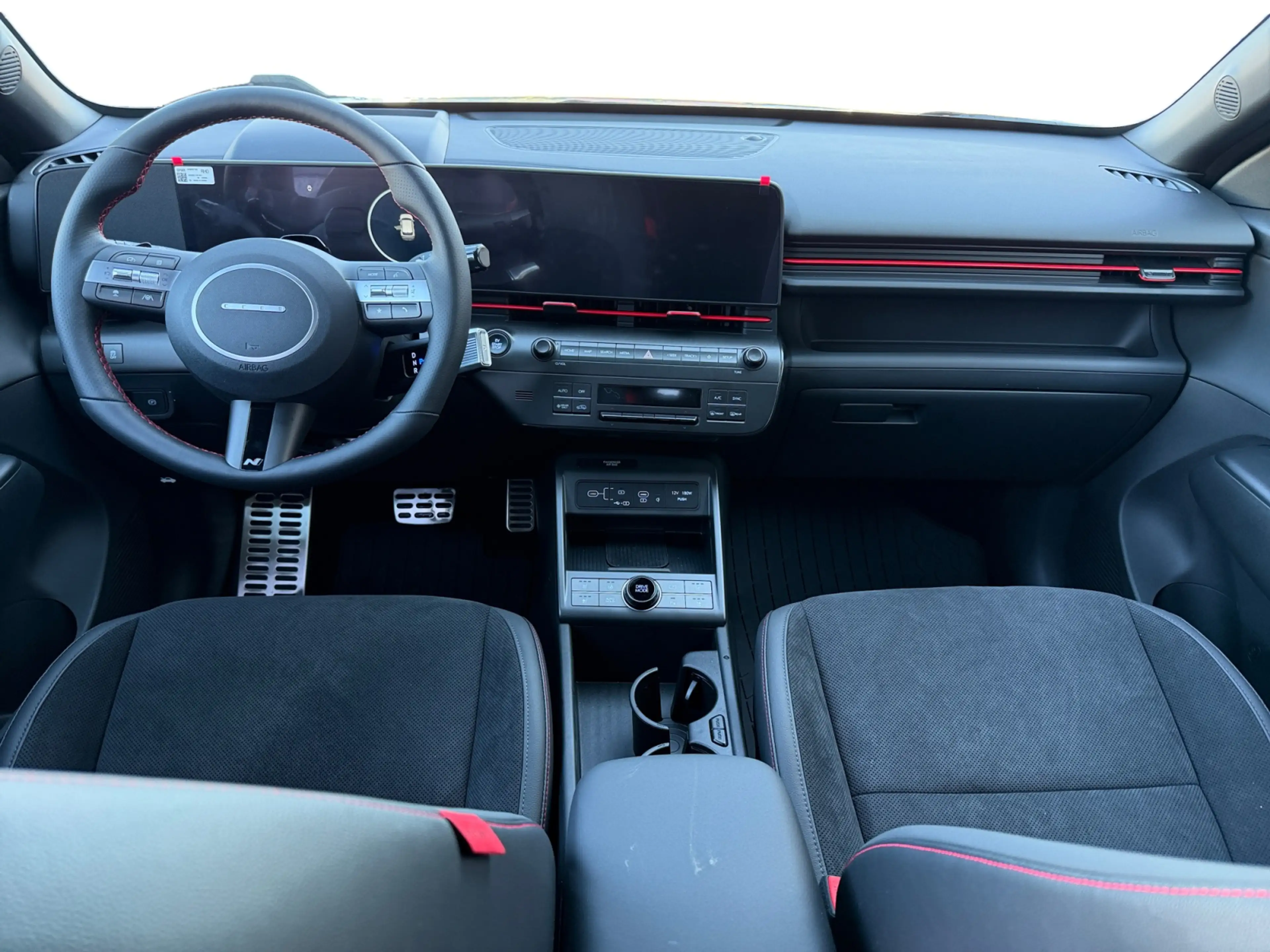 Hyundai KONA EV (SX2) N-Line — photo 11