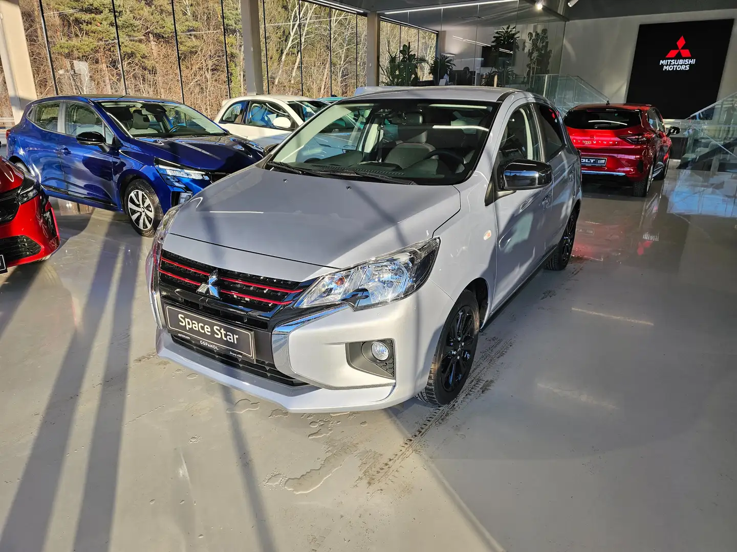 Mitsubishi Space Star 1,2 Invite AS&G SDA 45 Jahre Edition 24 Silber - 1