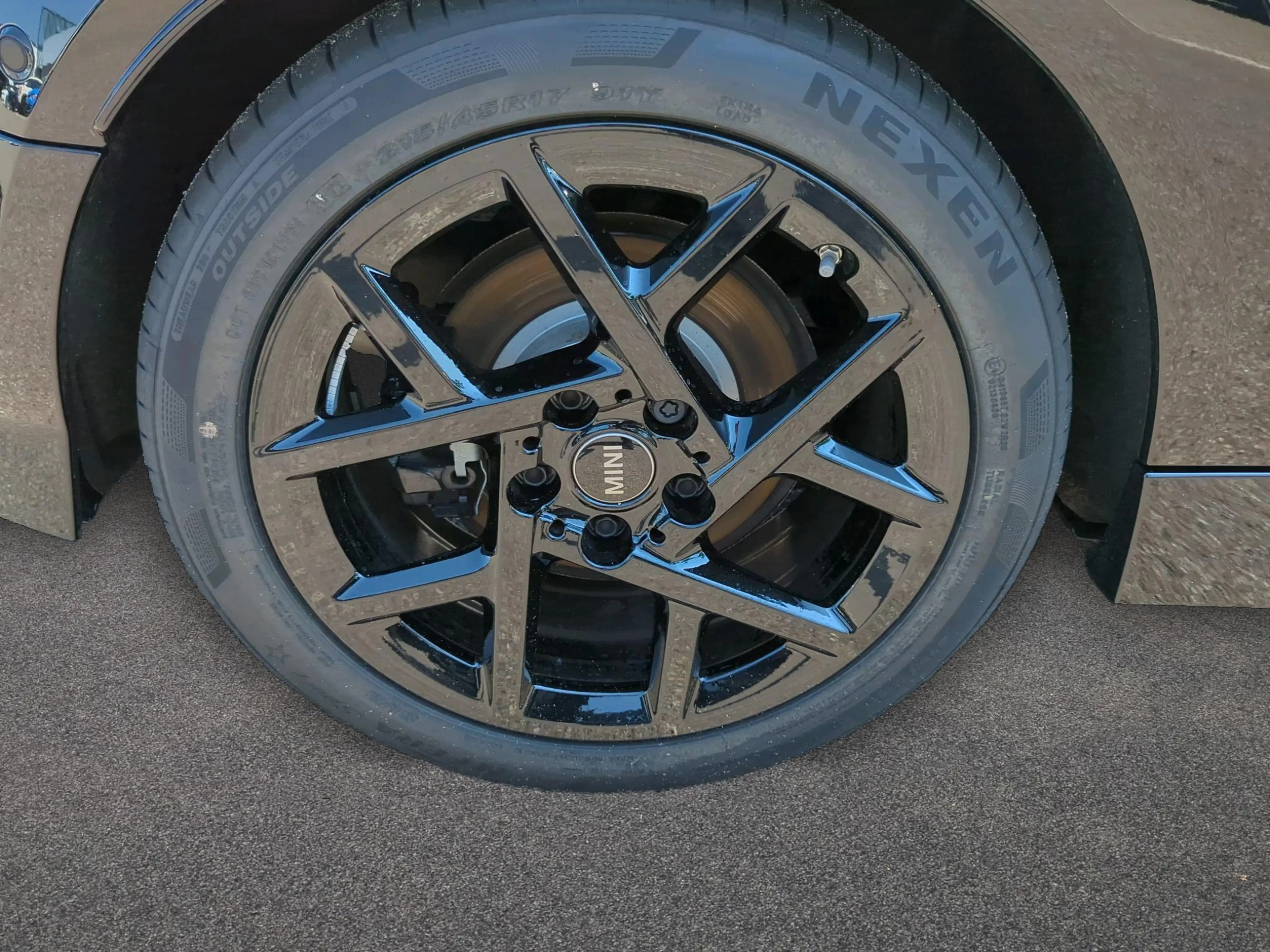 MINI Cooper S Cabrio John Cooper Works Trim — photo 10