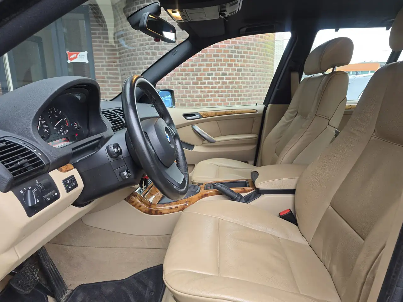 BMW X5 4.4I V8 320ch - FINITION HAUT DE GAMME - 169 726KMS - SELLERIE CUIR - VOLANT EN CUIR