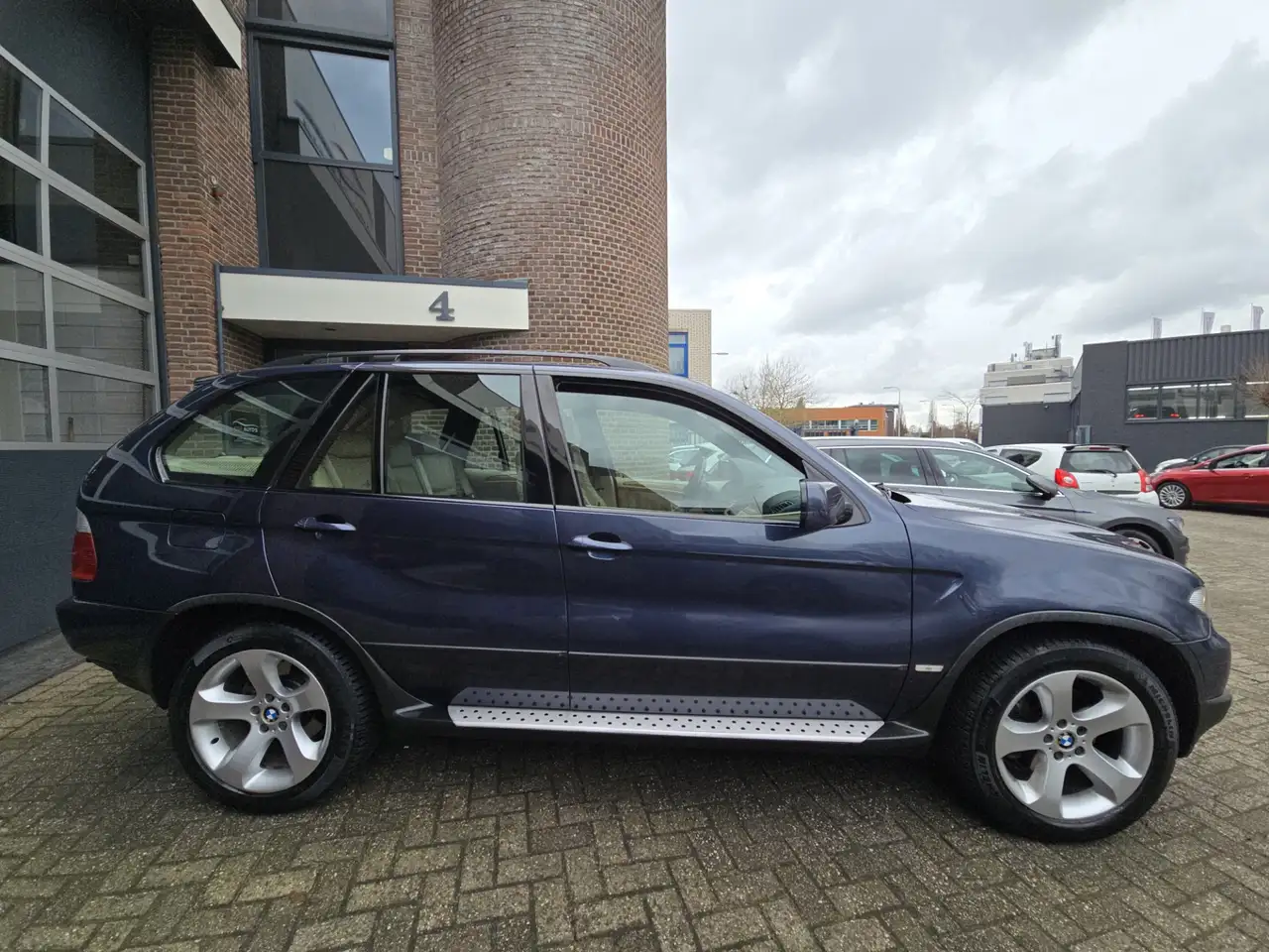 BMW X5 4.4I V8 320ch - FINITION HAUT DE GAMME - 169 726KMS - SELLERIE CUIR - VOLANT EN CUIR