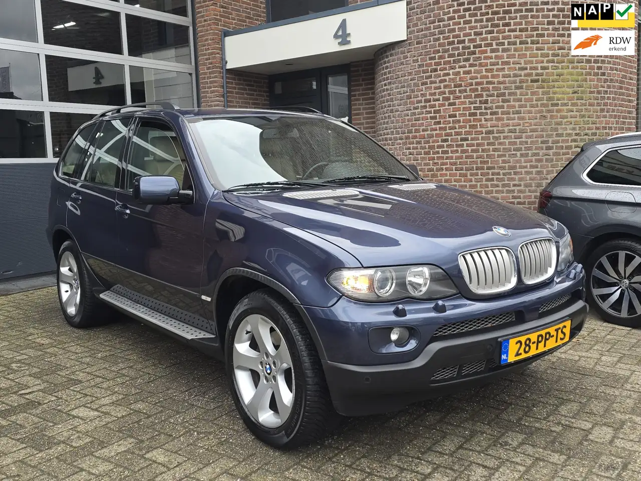 BMW X5 4.4I V8 320ch - FINITION HAUT DE GAMME - 169 726KMS - SELLERIE CUIR - VOLANT EN CUIR