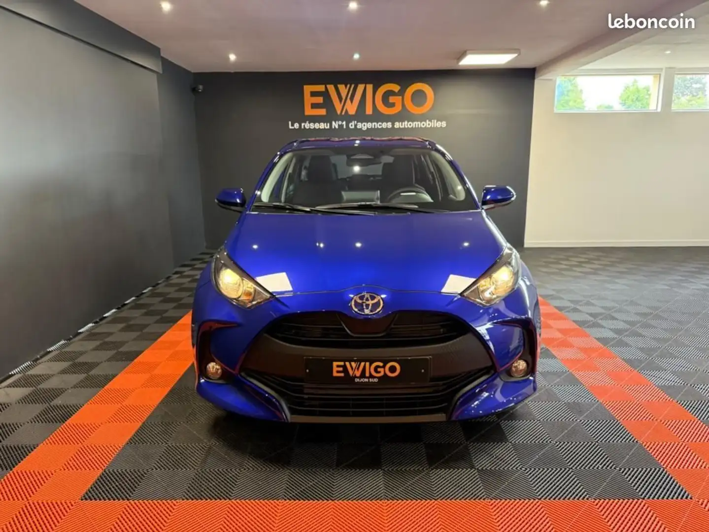 Toyota Yaris HYBRIDE 116H DYNAMIC %2B JANTES 15 0KM Blauw - 2