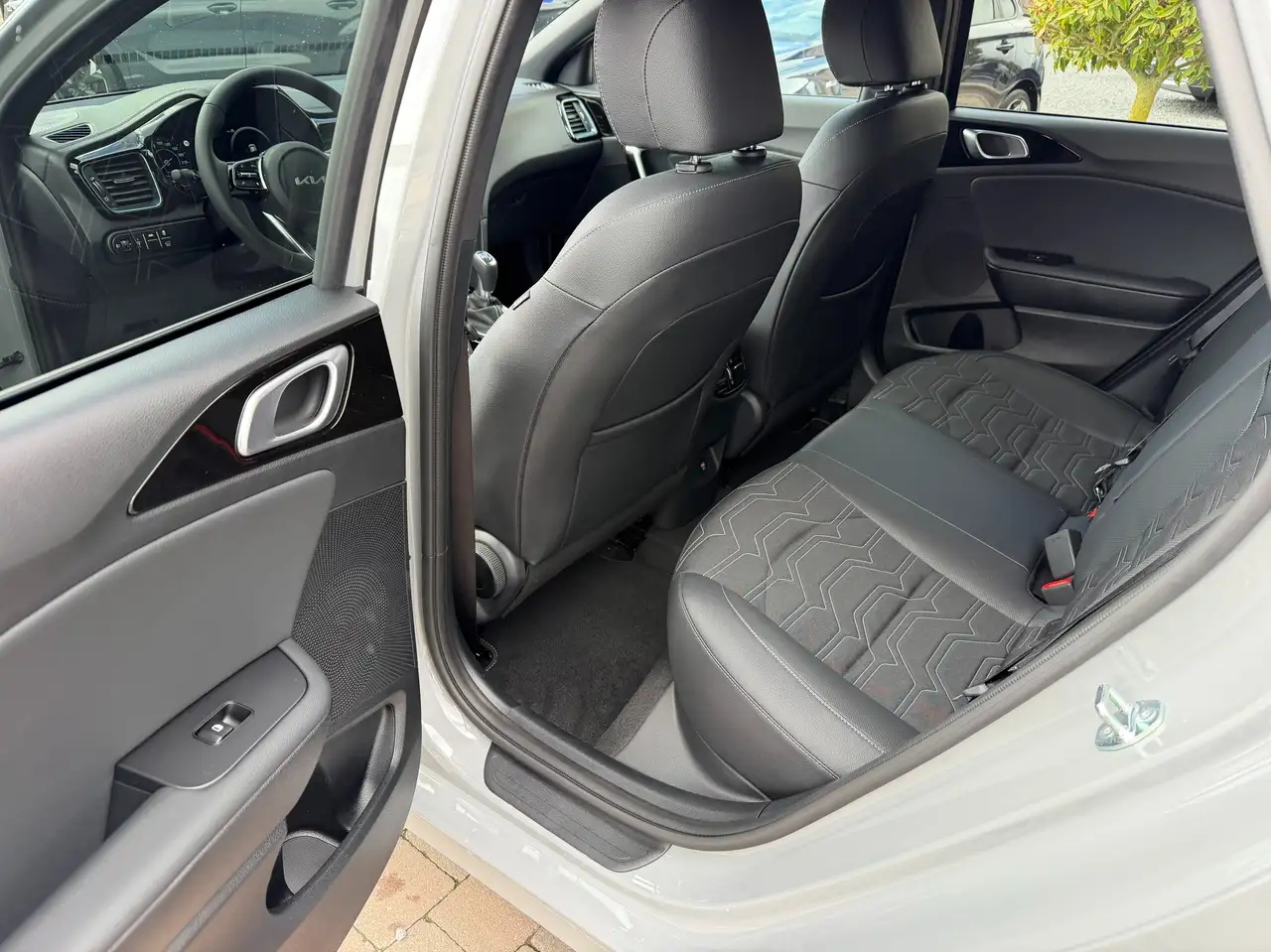 Kia Ceed 1.0 T-GDi EDITION FACELIFT VIRT/C EL/KOFFER 7J/GAR, миниатюра 8