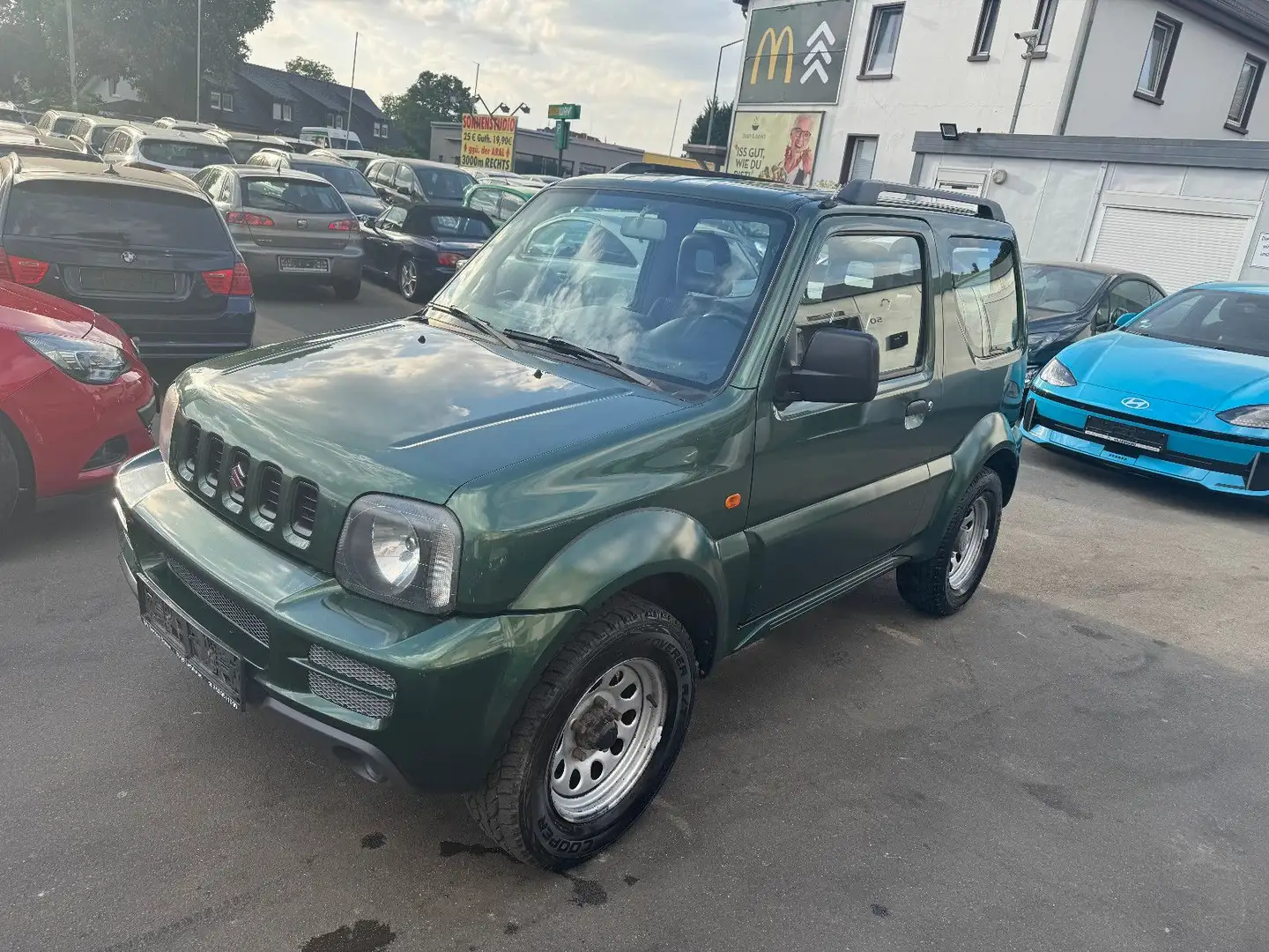 Suzuki Jimny Style Lim. Verde - 1