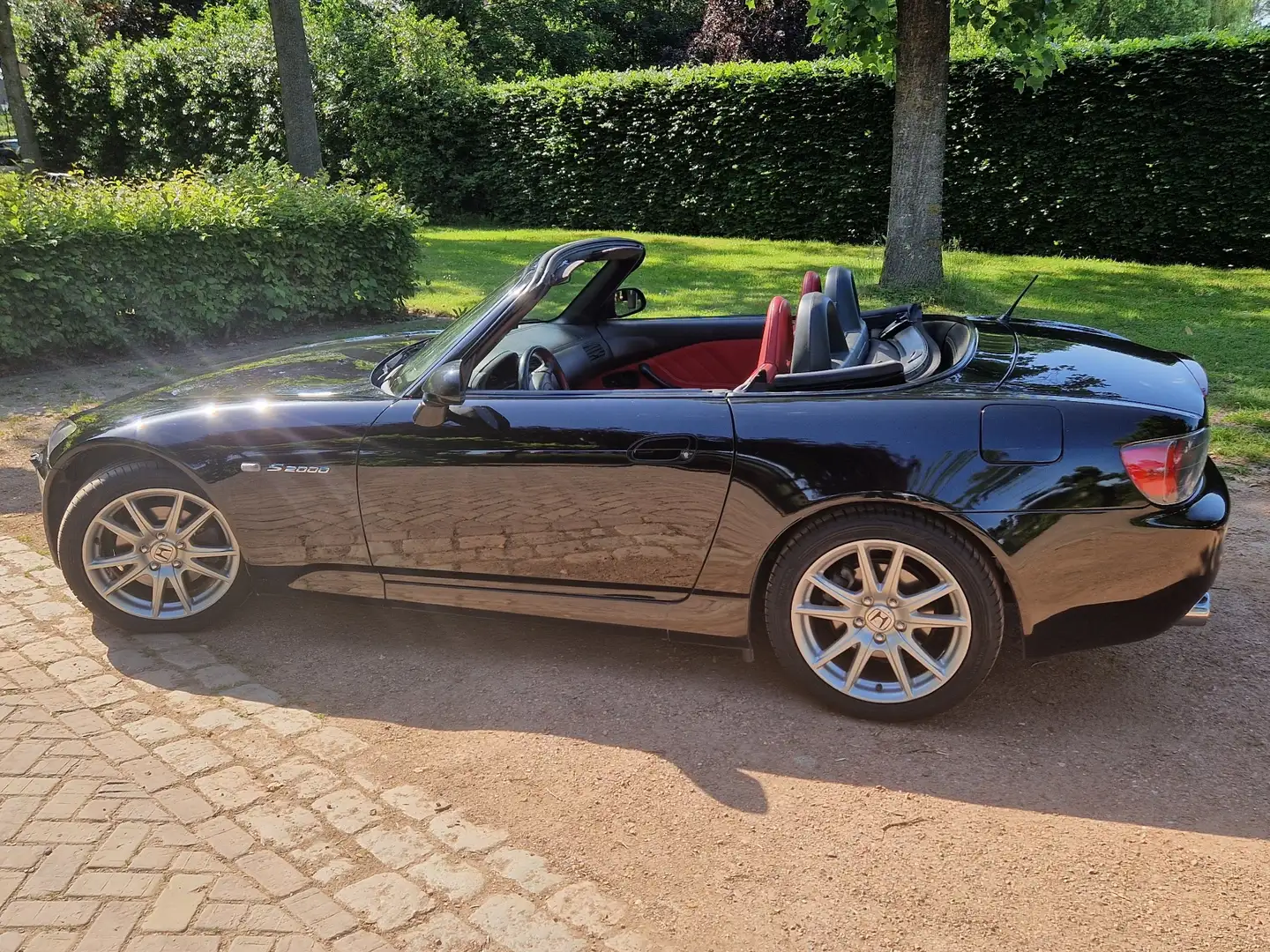 Honda S 2000 2.0i Schwarz - 1