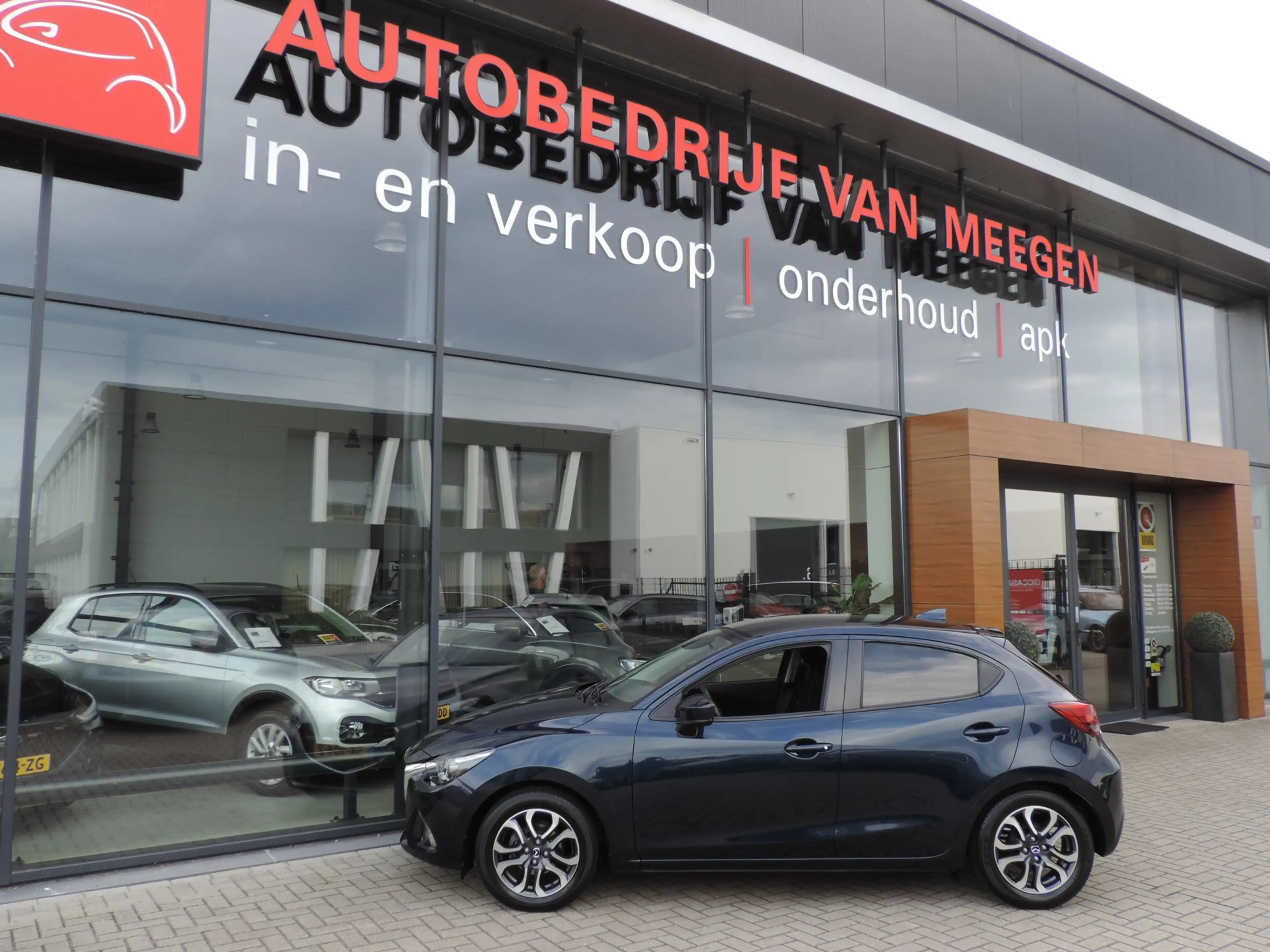 Mazda 2 1.5 Skyactiv-G GT-M AUTOMAAT 58.000km | Trekh | St — photo 2