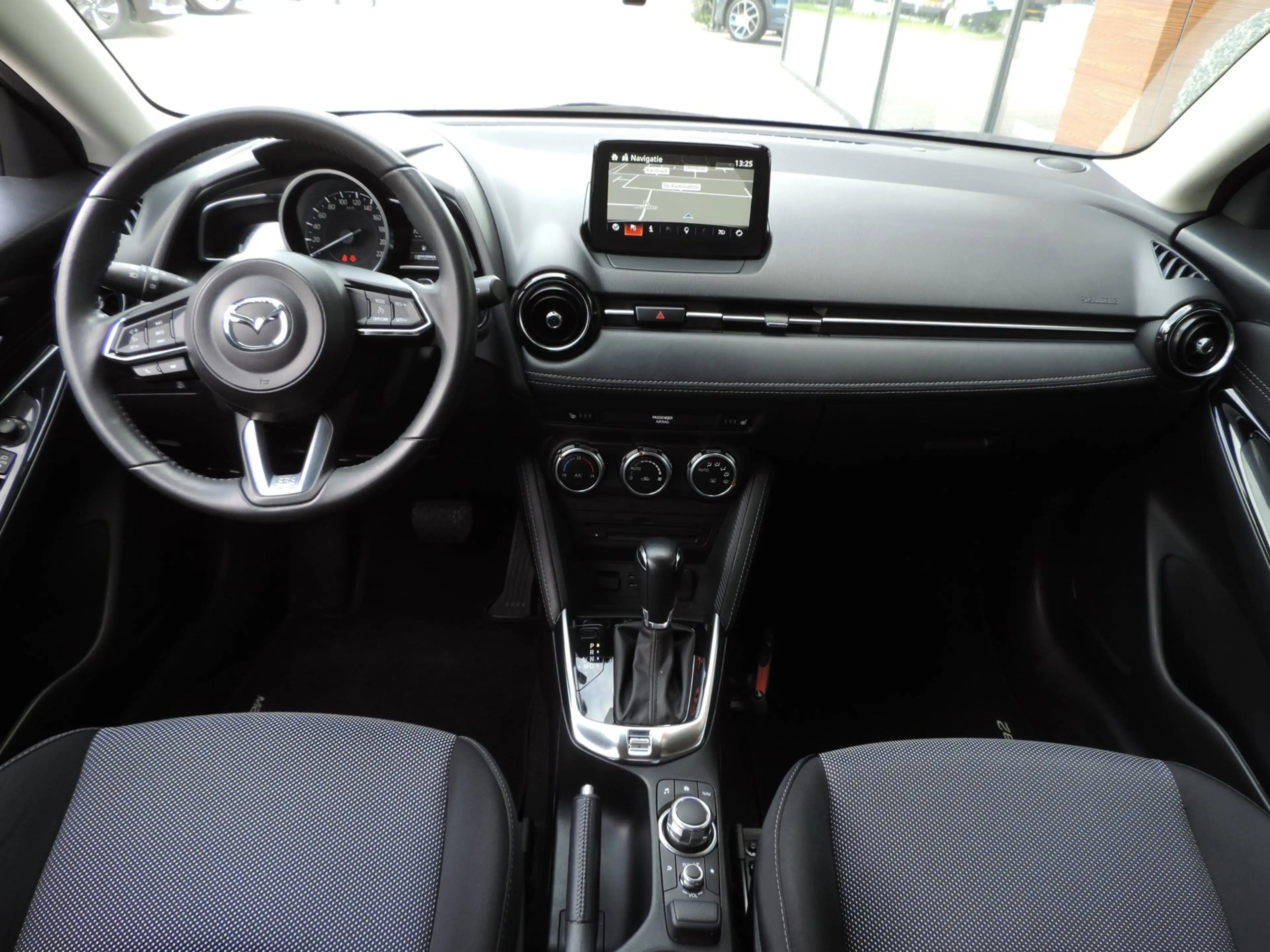 Mazda 2 1.5 Skyactiv-G GT-M AUTOMAAT 58.000km | Trekh | St — photo 10