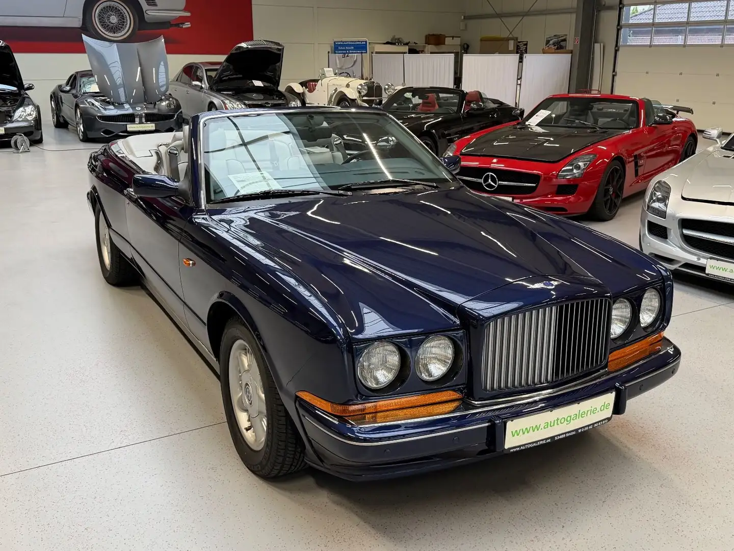 Bentley Azure Cabrio 6.75L V8 Scheckheft Blau - 2