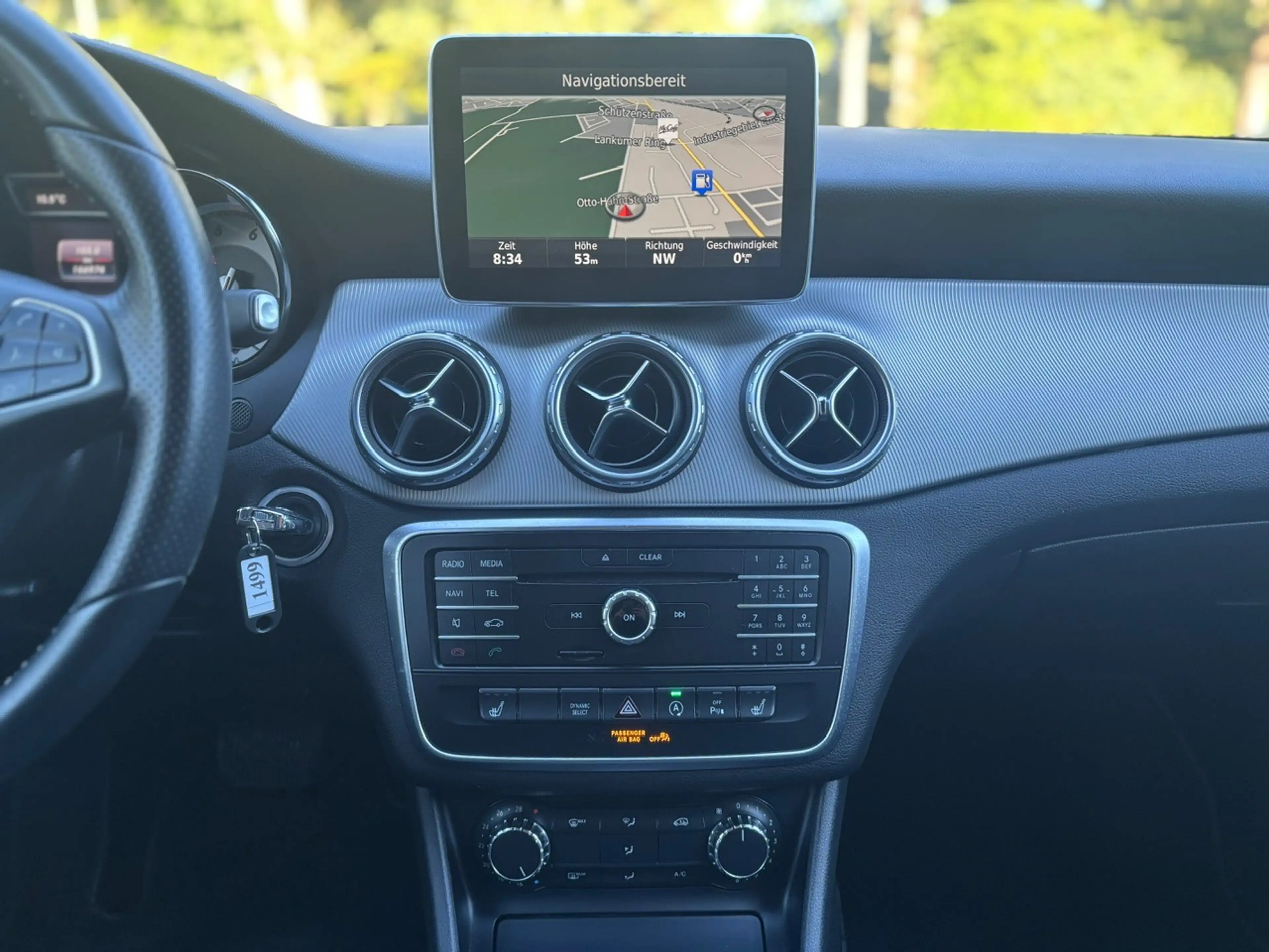 Mercedes-Benz GLA 200 7G-DCT / "Urban" / Automatik — photo 15