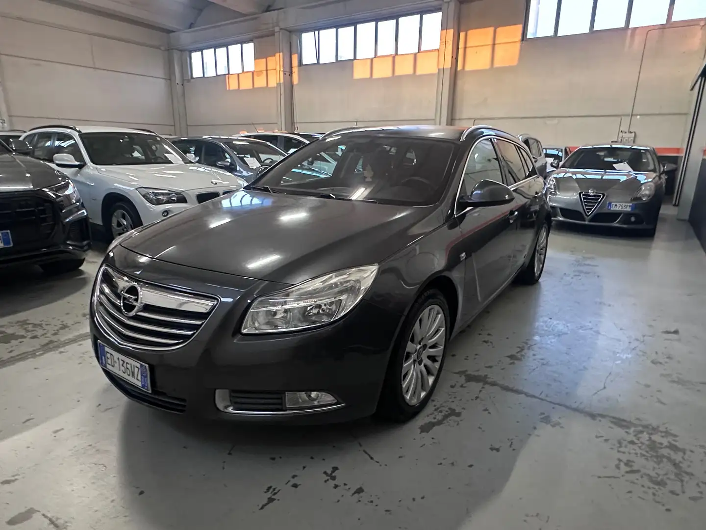 Opel Insignia Insignia I 2010 Sports Tourer 2.0 Cosmo 160cv auto Grigio - 2