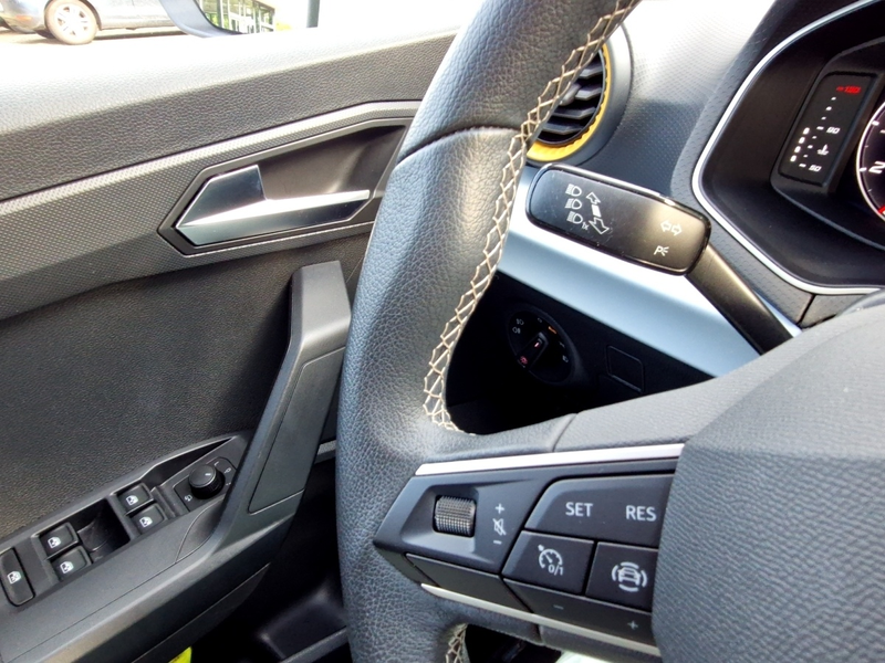 SEAT Ibiza 1.0 TSI Style LED Navi Sitzhzg Klimaautomatik — photo 13