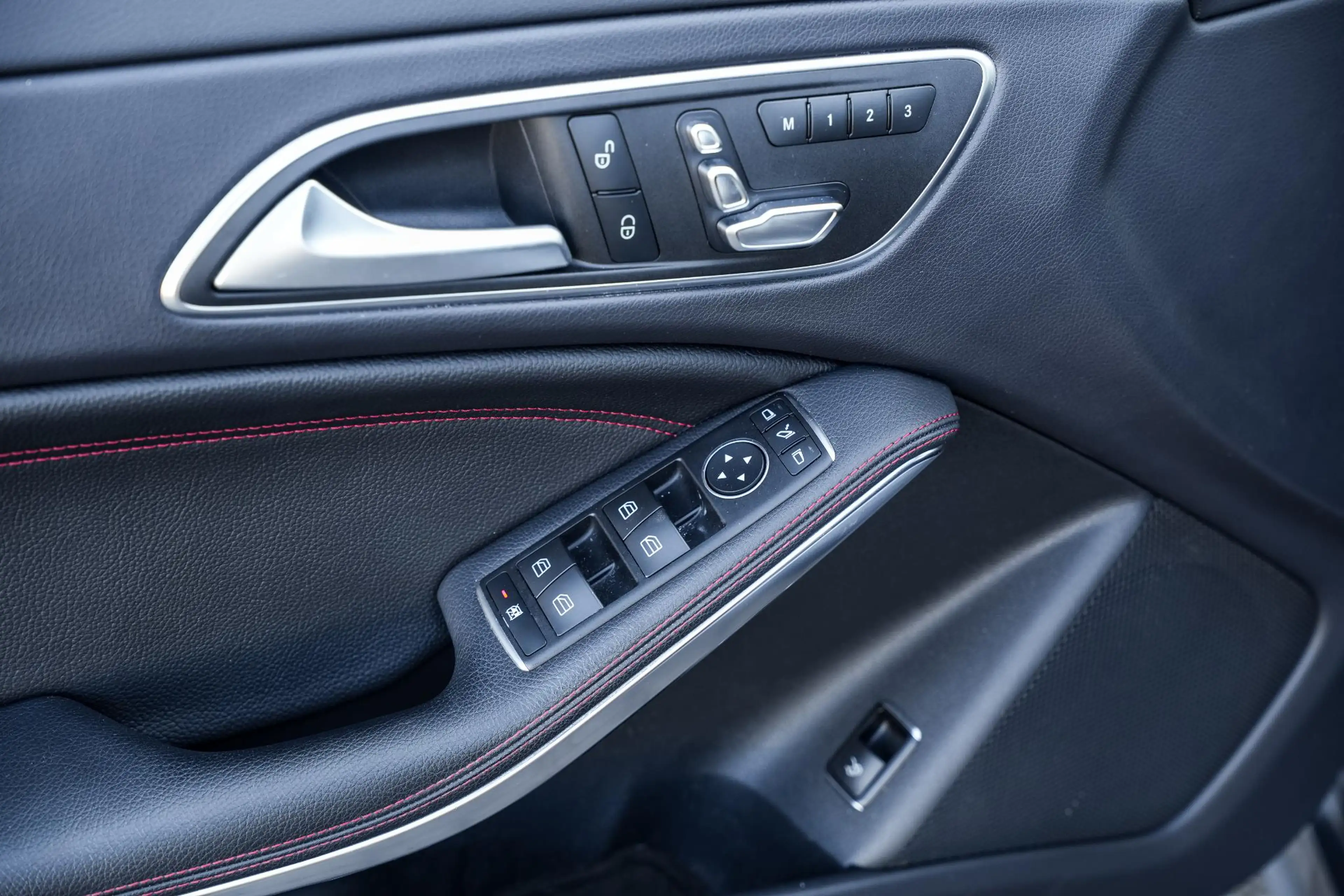 Mercedes-Benz CLA 45 AMG 4MATIC Ambition Panoramadak Schaalstoelen Leer Mem — photo 14
