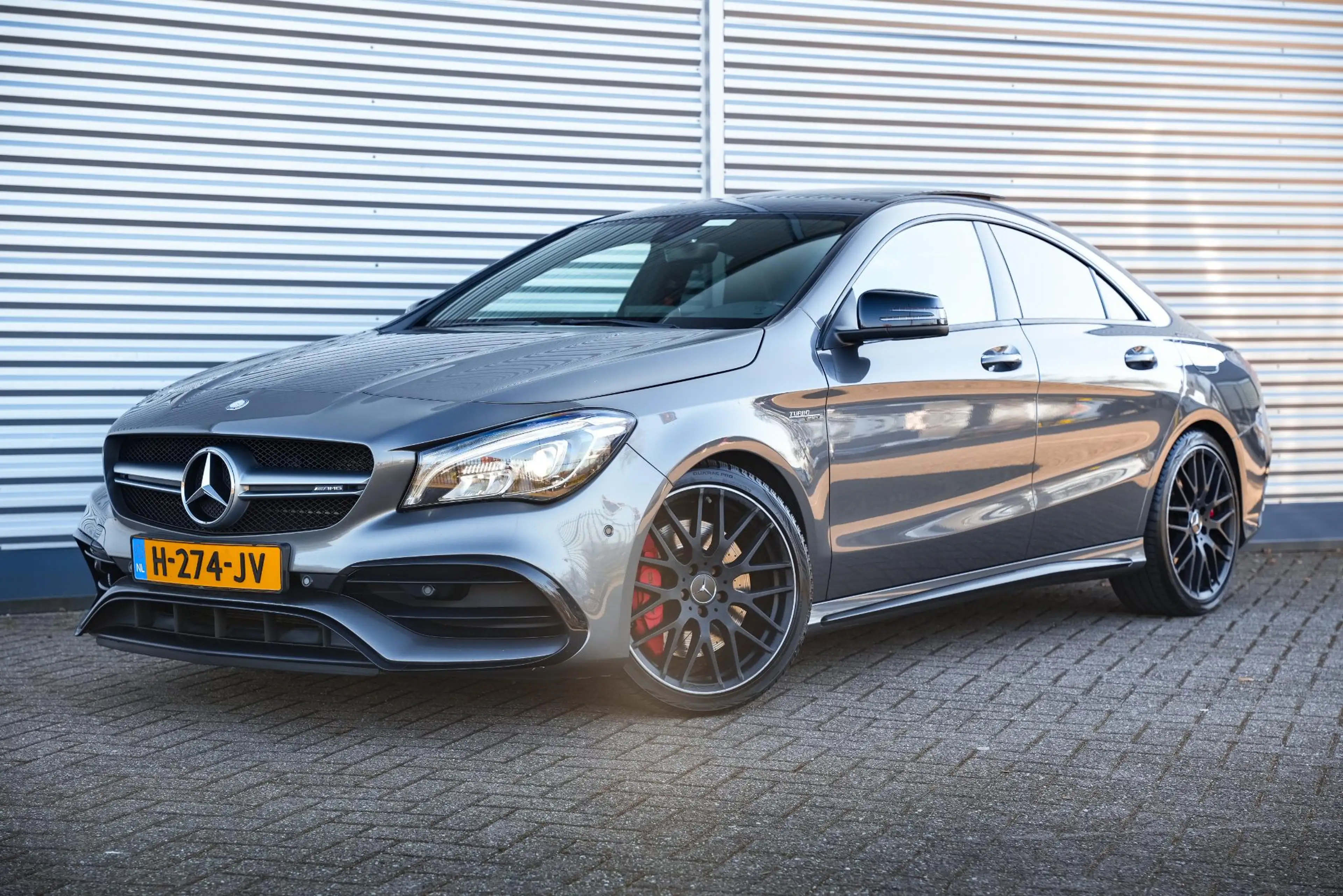 Mercedes-Benz CLA 45 AMG 4MATIC Ambition Panoramadak Schaalstoelen Leer Mem — photo 32