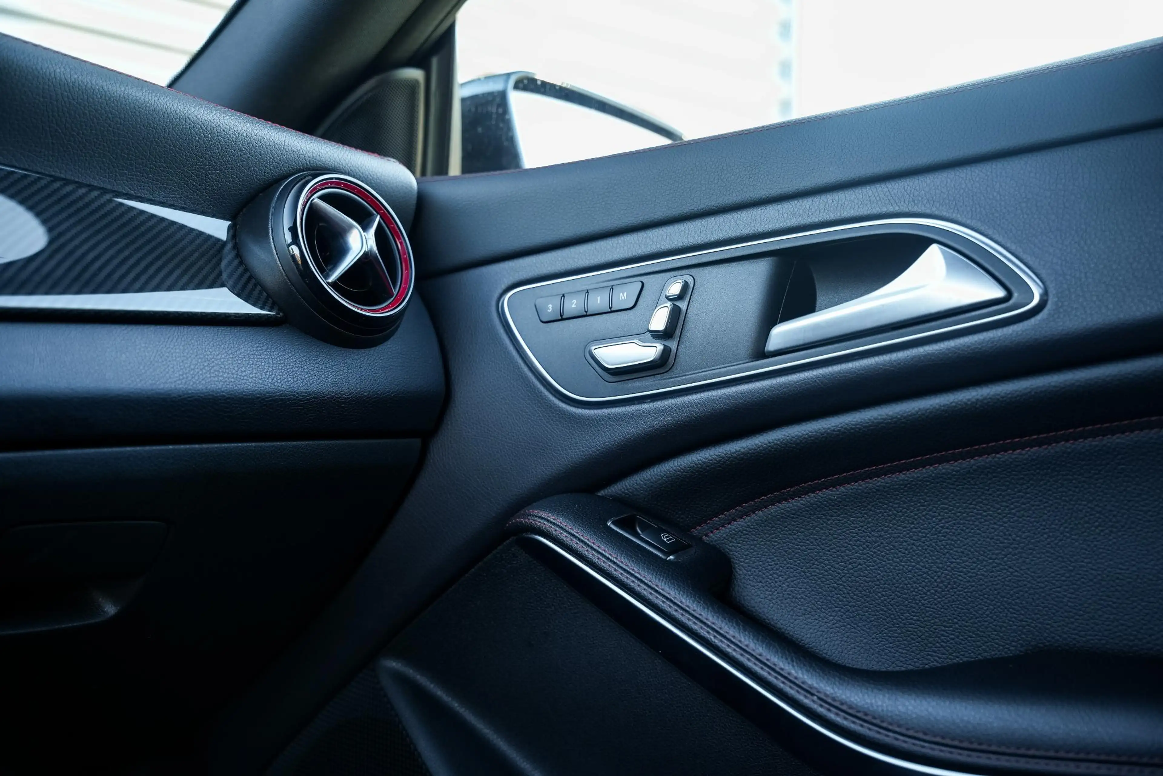 Mercedes-Benz CLA 45 AMG 4MATIC Ambition Panoramadak Schaalstoelen Leer Mem — photo 24