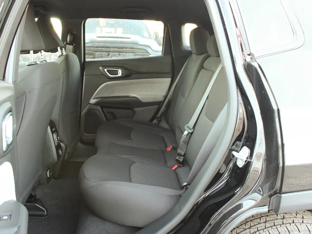 Jeep Compass снимка Jeep Compass