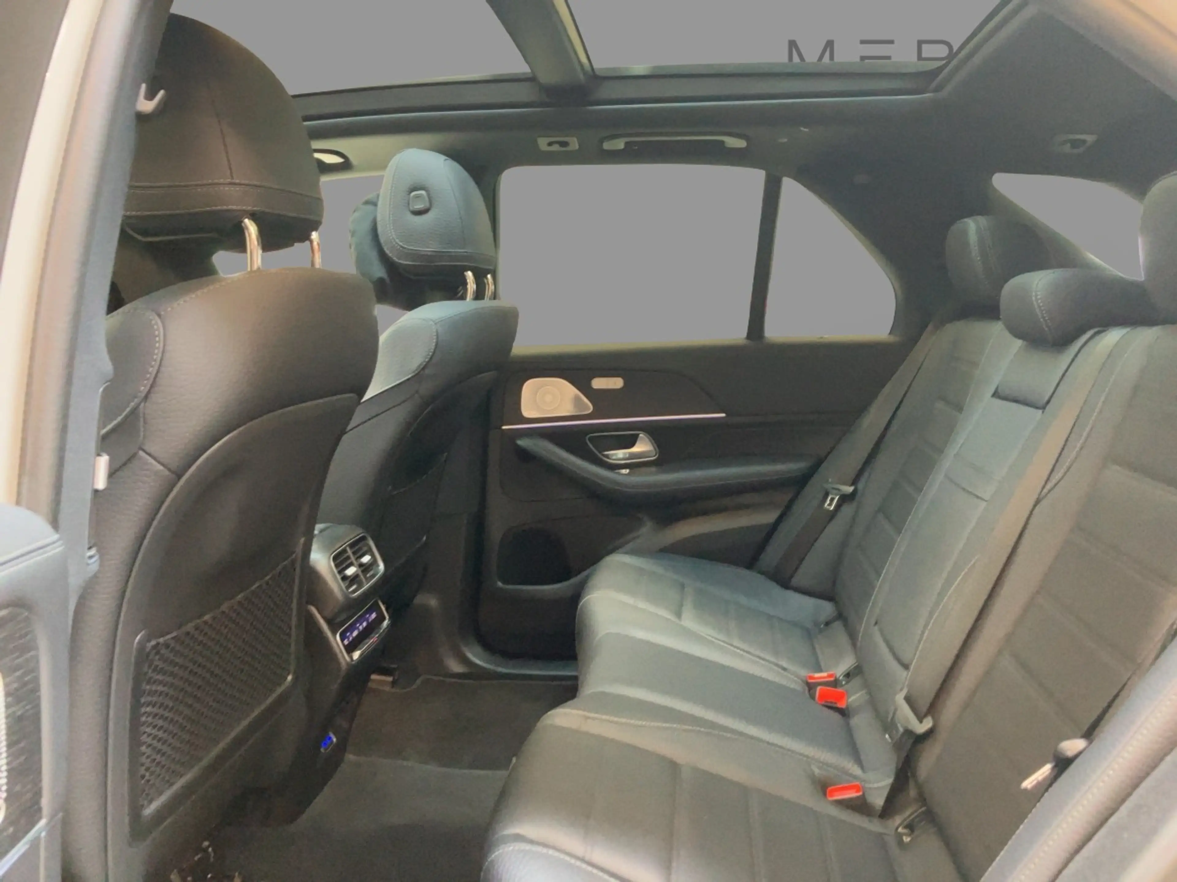 Mercedes-Benz GLE 450 d 4MATIC — photo 7