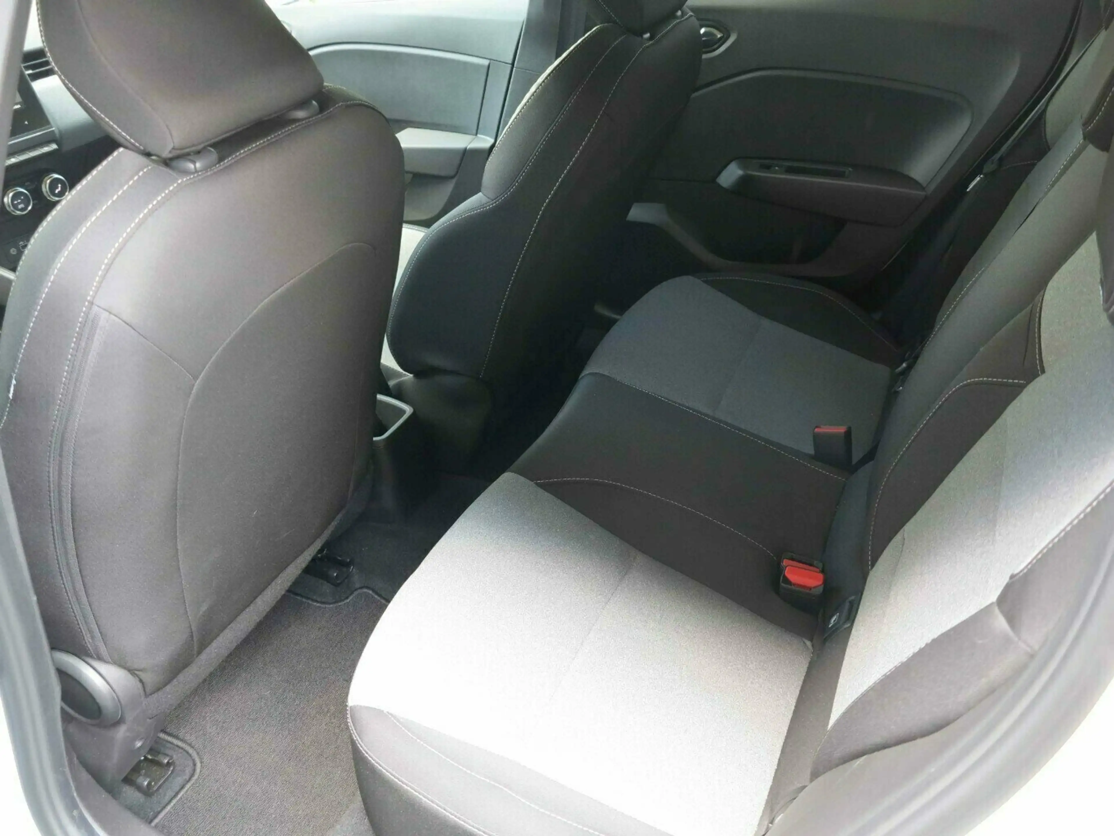 Mitsubishi Colt Plus — photo 8