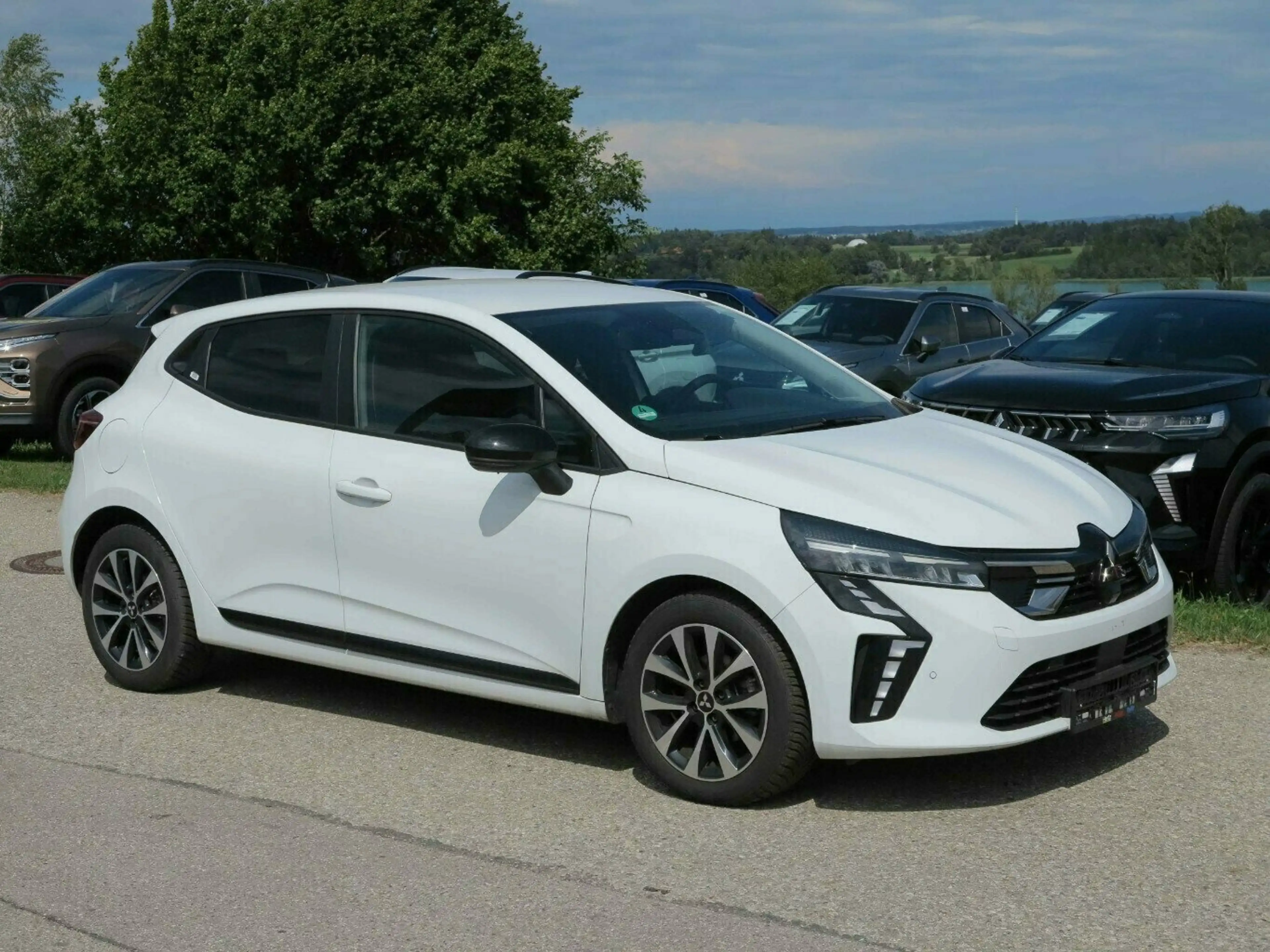Mitsubishi Colt Plus — photo 2