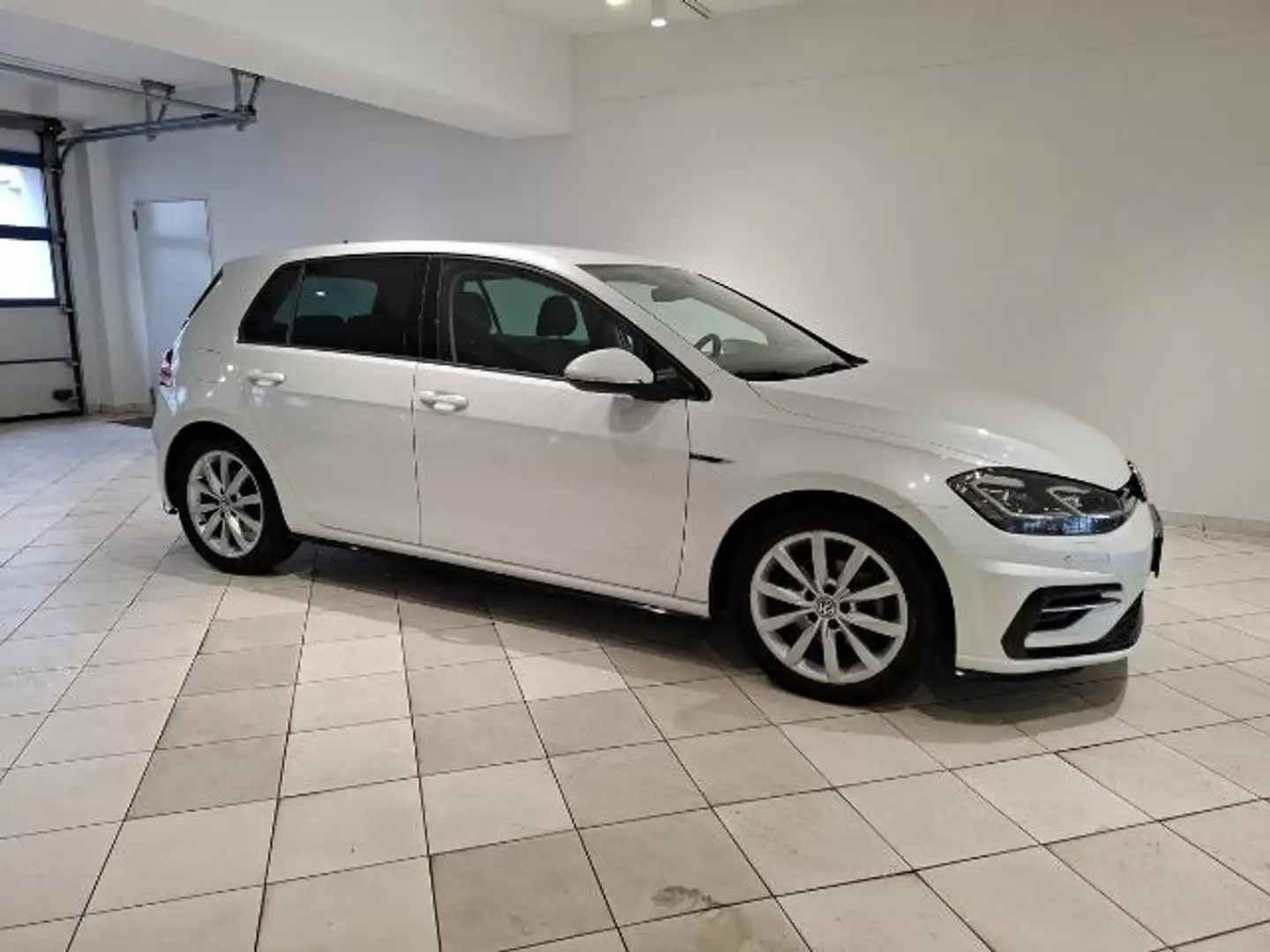 Volkswagen Golf 1.5 TSI R-Line Navi LED Weiß - 2