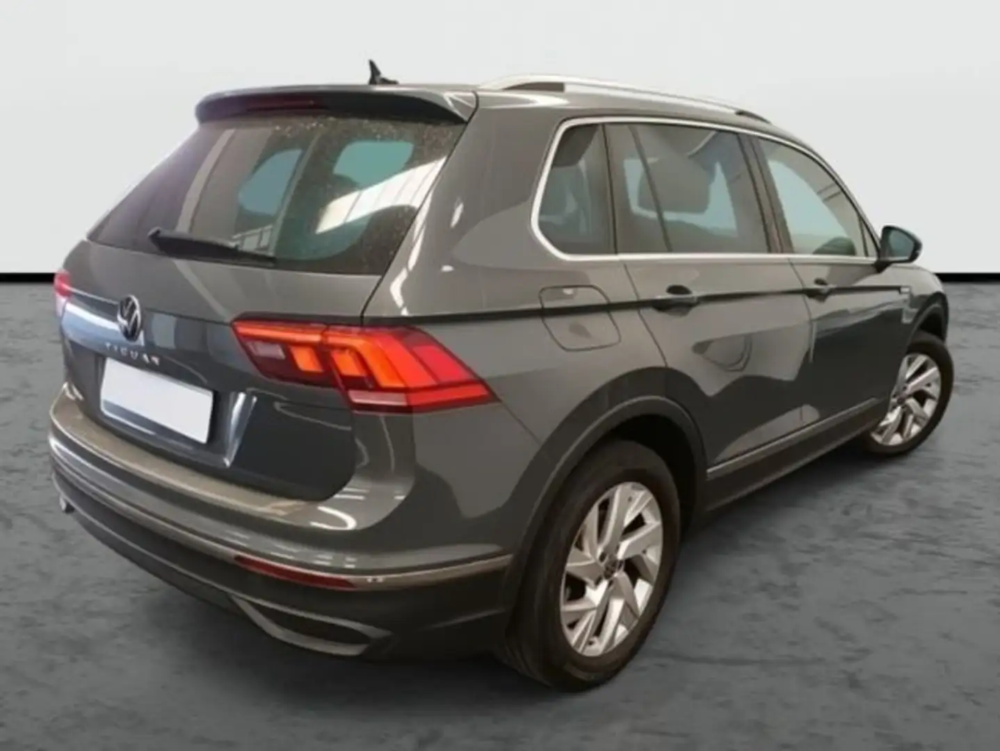 Volkswagen Tiguan Nuevo Connect 1.5 TSI SG6 96 kW (130 CV) (AX13AX1 Gris - 2