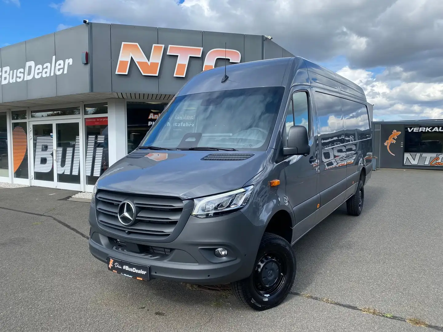 Mercedes-Benz Sprinter 319/419 CDI 4x4 L3H2*Lang+Hoch*Camper Gris - 2