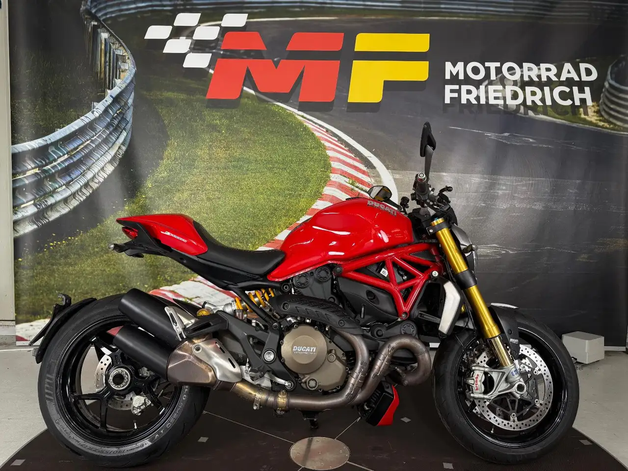 Ducati Monster 1200