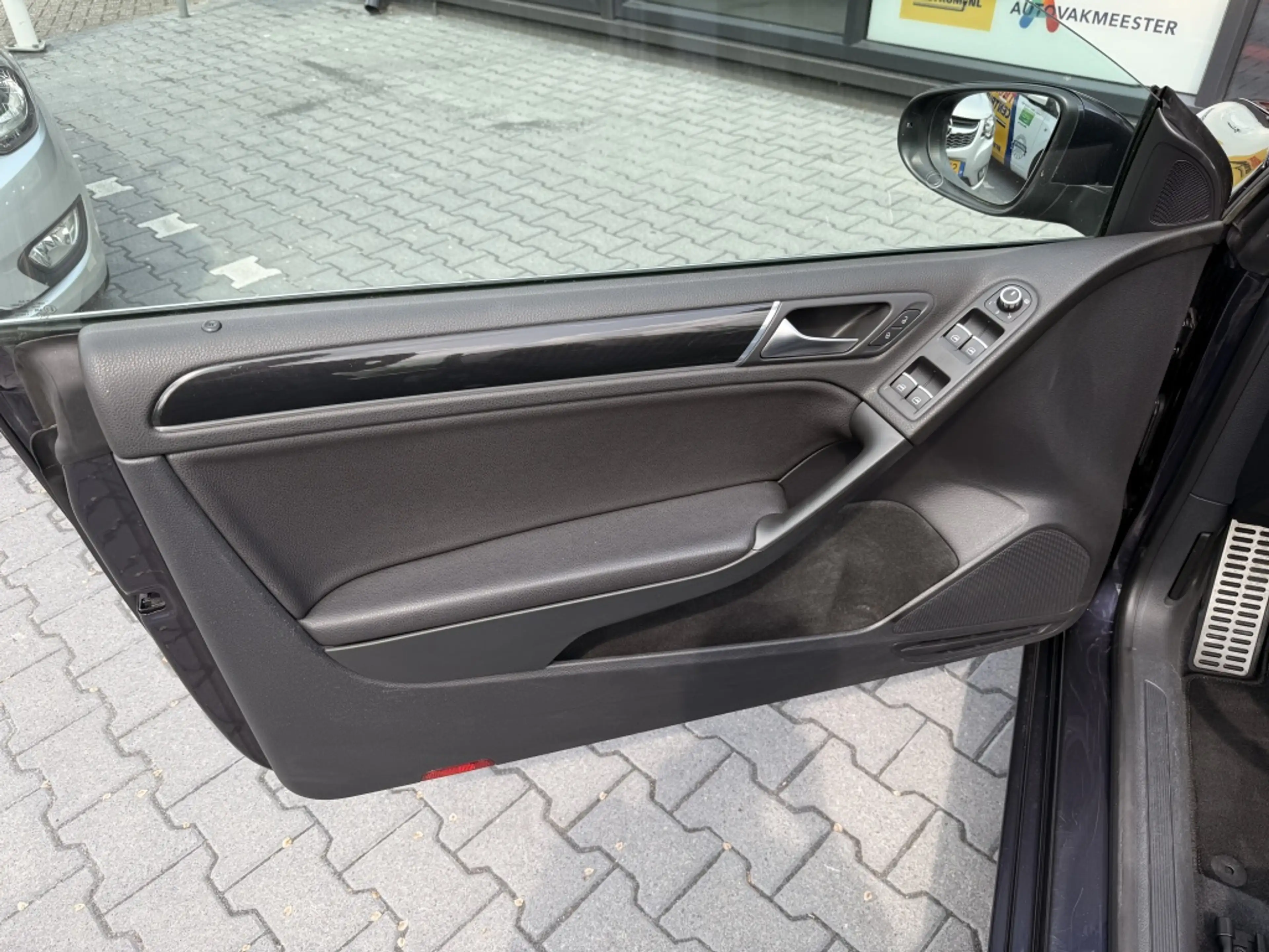 Volkswagen Golf Cabriolet 1.4 TSI DSG airco navi — photo 11