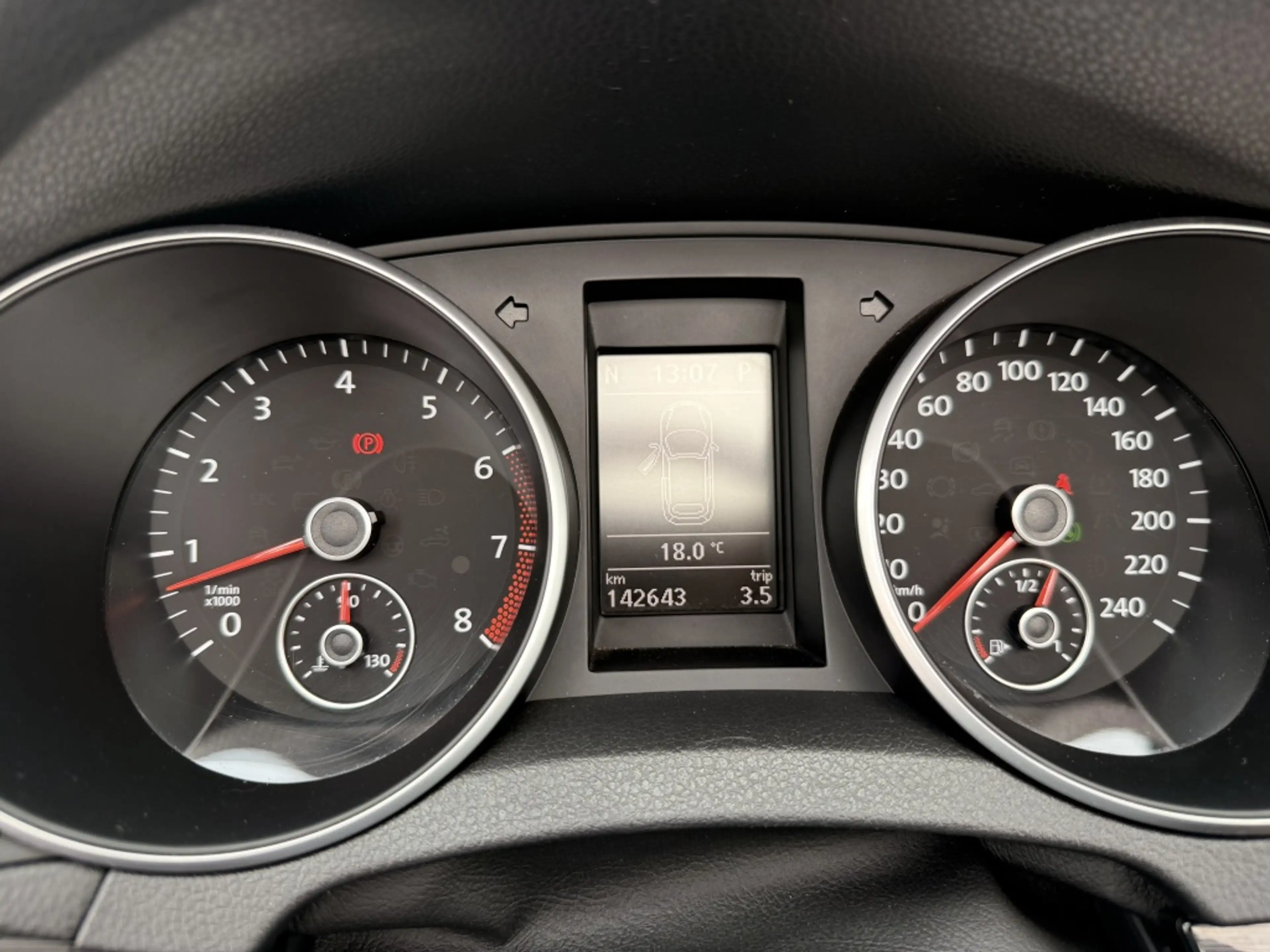 Volkswagen Golf Cabriolet 1.4 TSI DSG airco navi — photo 13