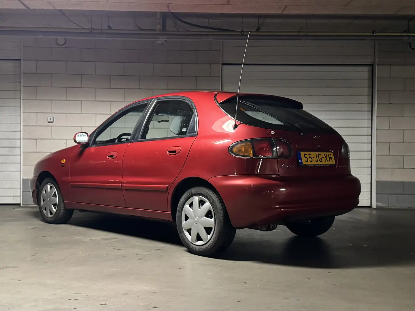 Daewoo Lanos 1.6 Sport Automaat | Airco | 5-deurs Червоний - 2