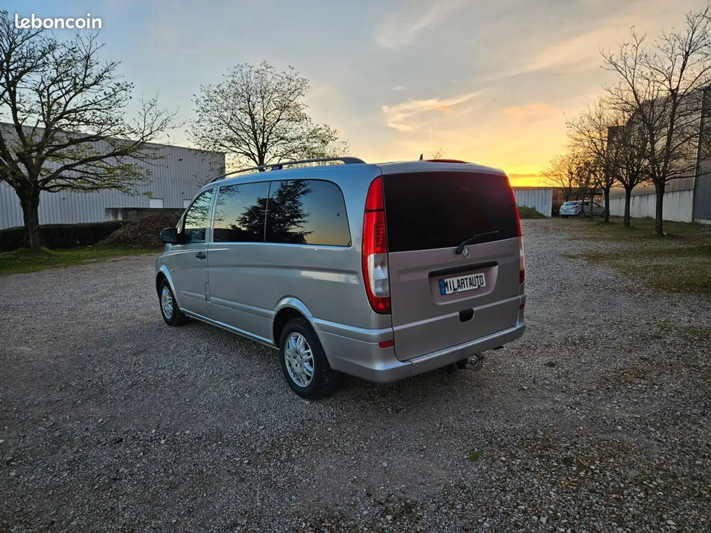 Mercedes-Benz Vito MERCEDES 8 Places Très Bon Etat... Grau - 2