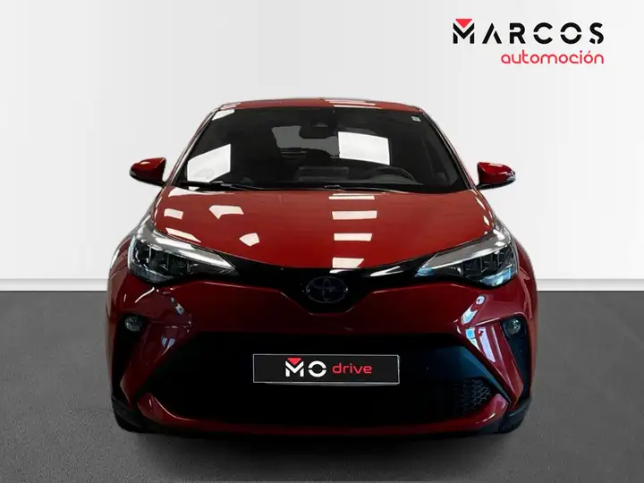 Toyota C-HR 2023, foto 2