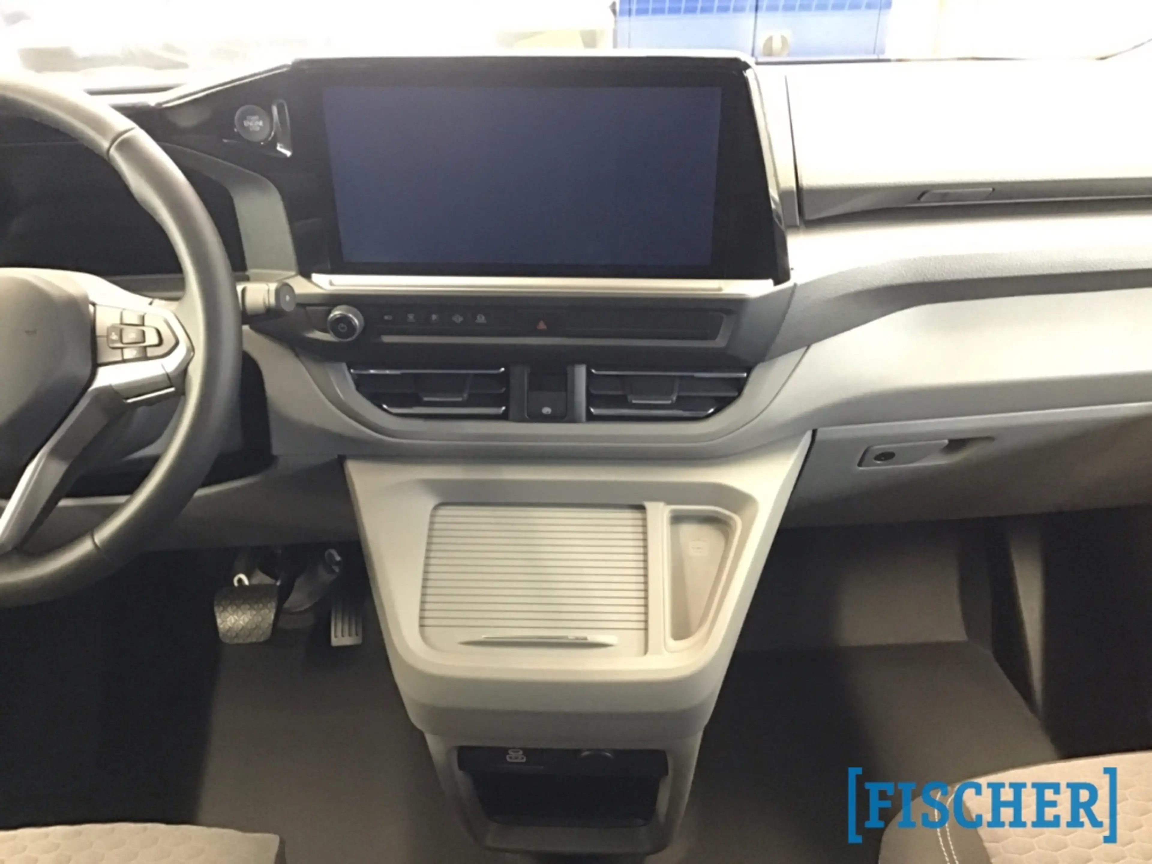 Volkswagen T7 Caravelle 2.0TDI Aut. lang LR Life Matrix Navi SHZ ACC PDC V — photo 8