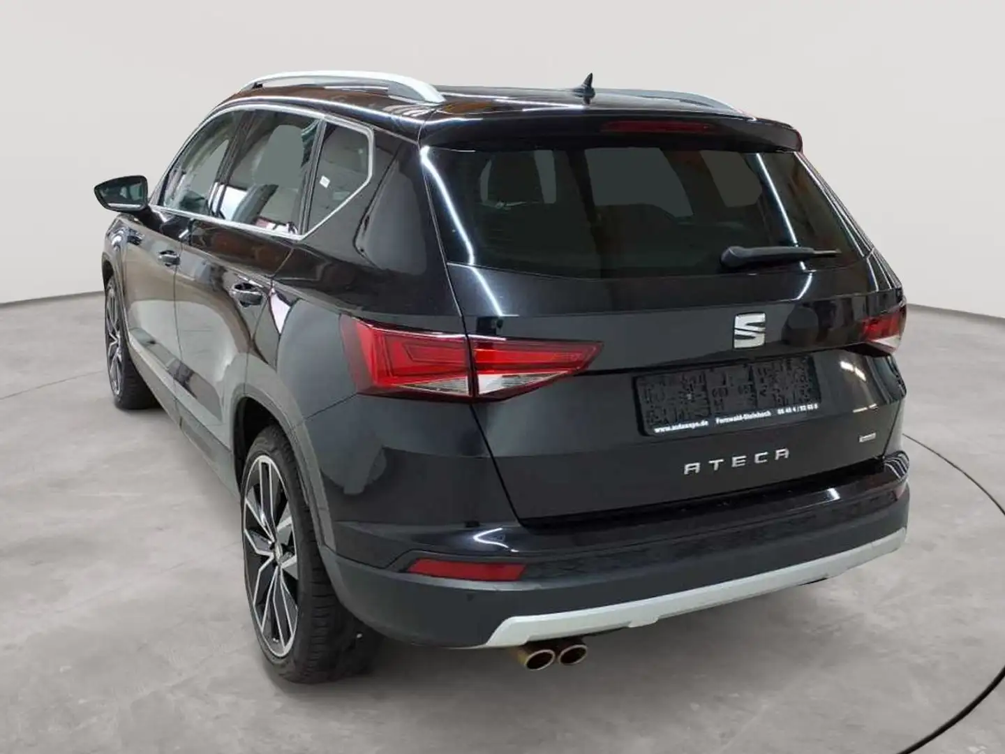 SEAT Ateca Ateca 2.0 TSI 4Drive DSG XCELLENCE PANO AHK DCC Schwarz - 2