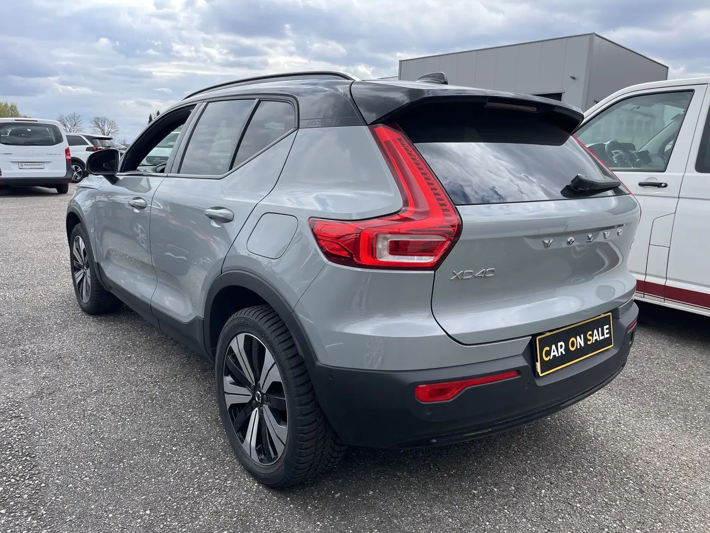 Volvo XC40 XC40 Recharge Pure Electric 82kWh - 1